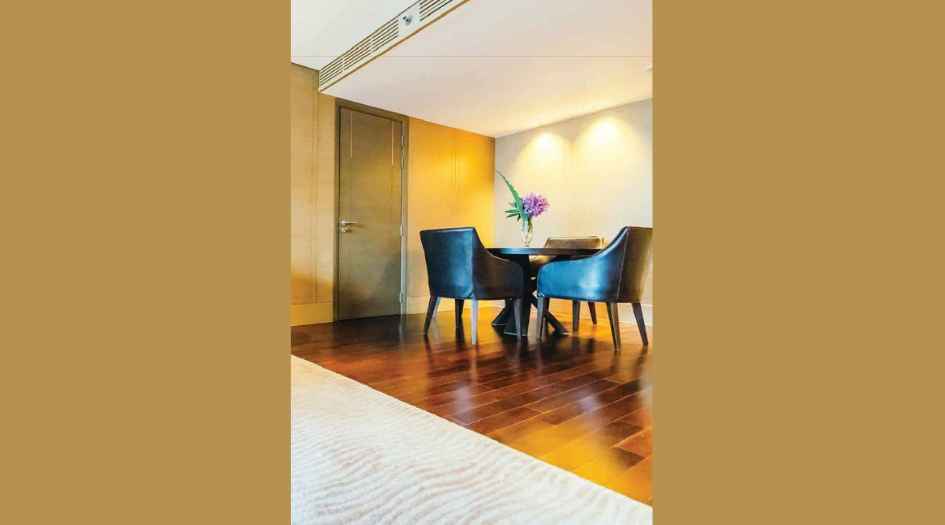 Navkar-Omnia-Living-Room